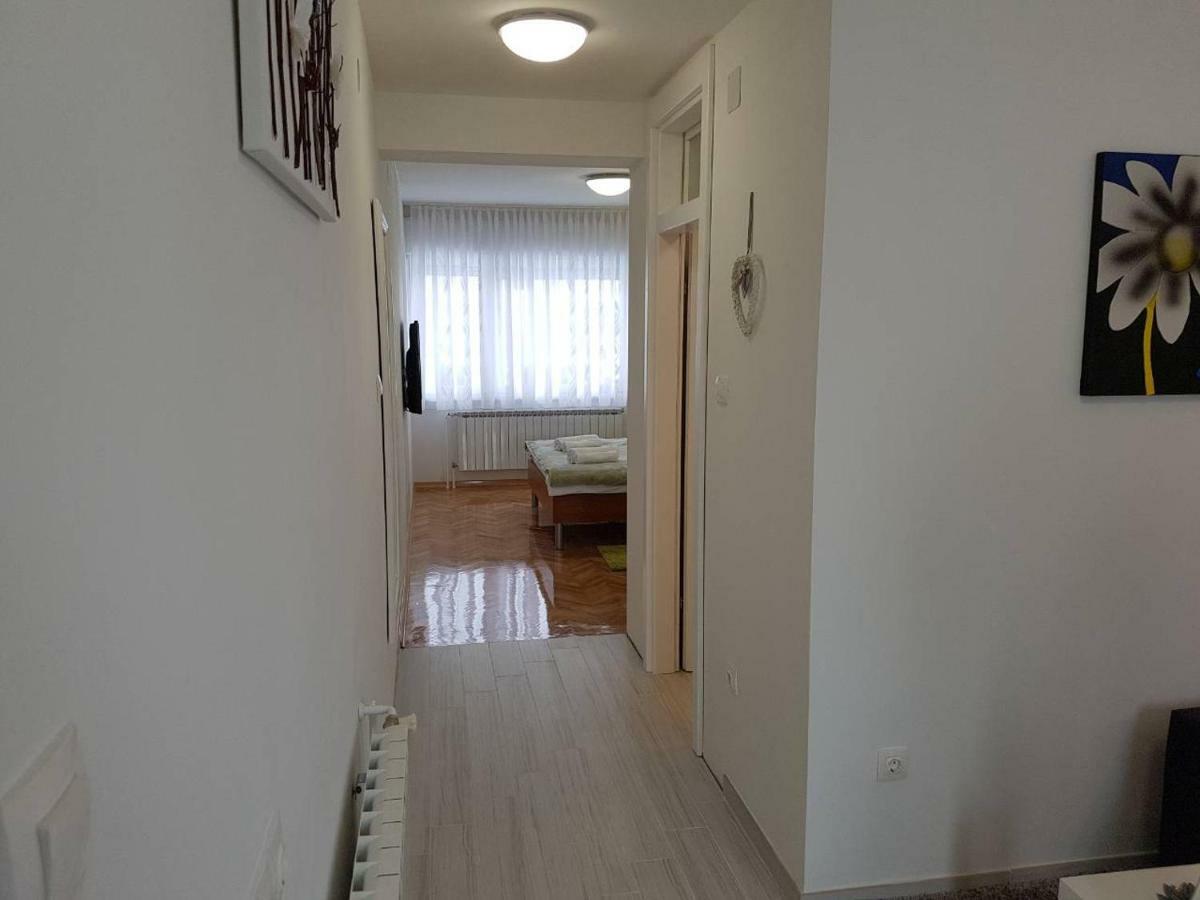 Apartmani Nova Карловац Экстерьер фото